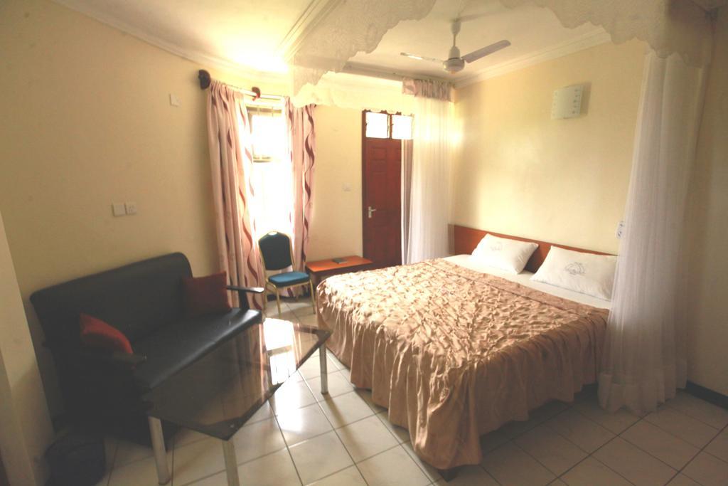 Coastgate Hotel Mombasa Oda fotoğraf